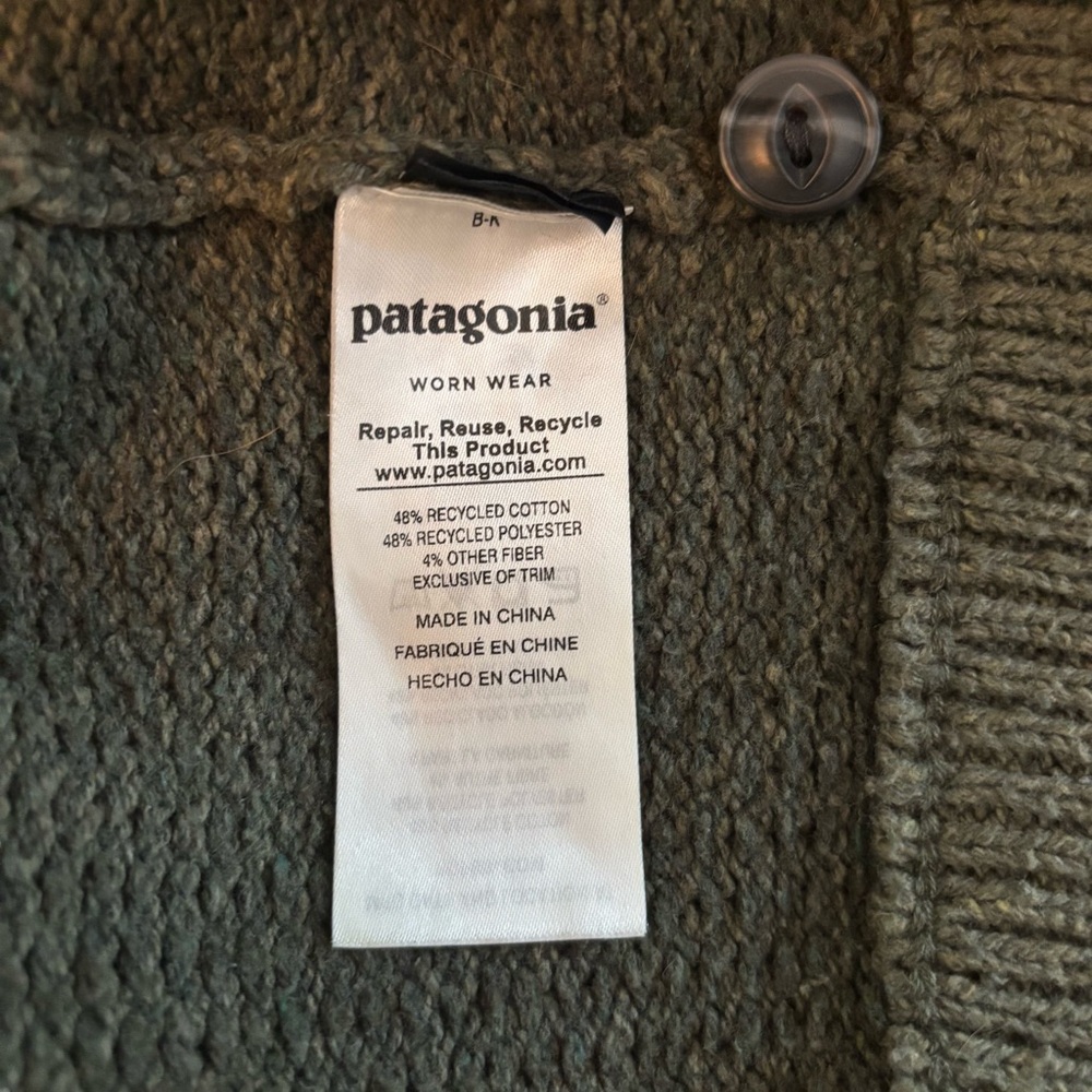 Patagonia Men's Deep Green Turtleneck Sweater - Picture 3 of 6